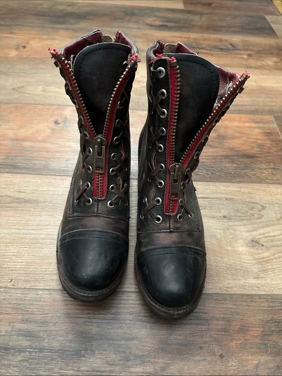 Freebird by Steven Shoes - Freebird Liverpool 9